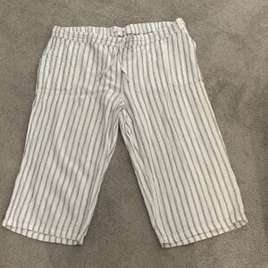 Women’s Liz Claiborne White and Black Stripe Wide Leg Linen Pant. Size 2X